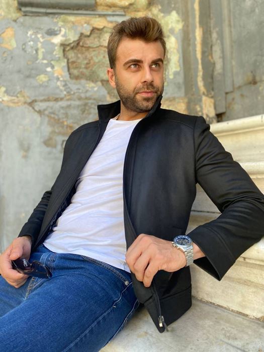 Image de VESTE EN CUIR DAIM NOIR