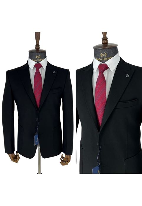 صورة جاكيت أسود كلاسيكي