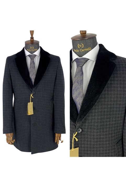 صورة معطف مقلم أسود مربع اللون