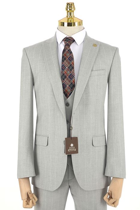 Image de ÇİZGİ DESENLİ TAKIM ELBİSE